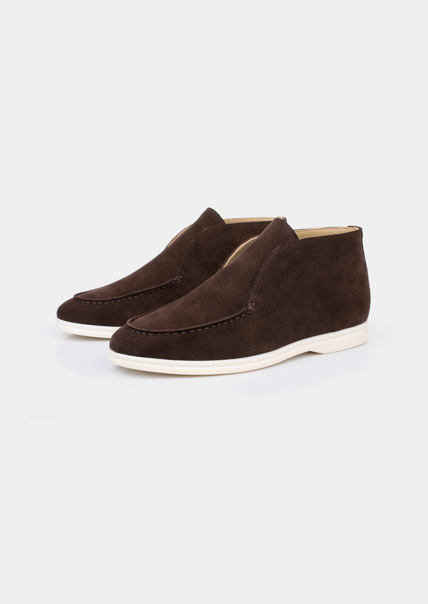 Men's Apron Toe Chukka Boots