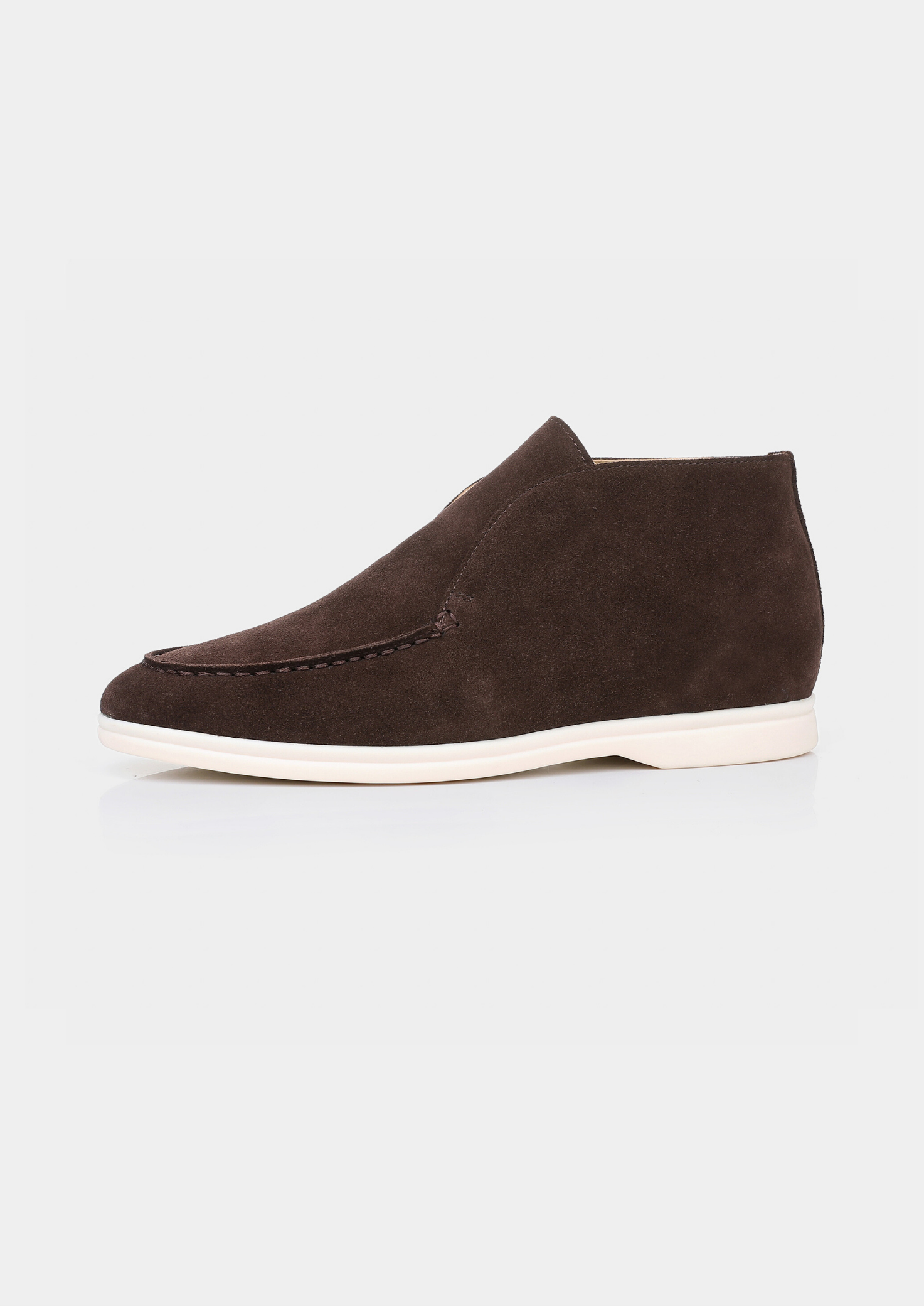 Men's Apron Toe Chukka Boots
