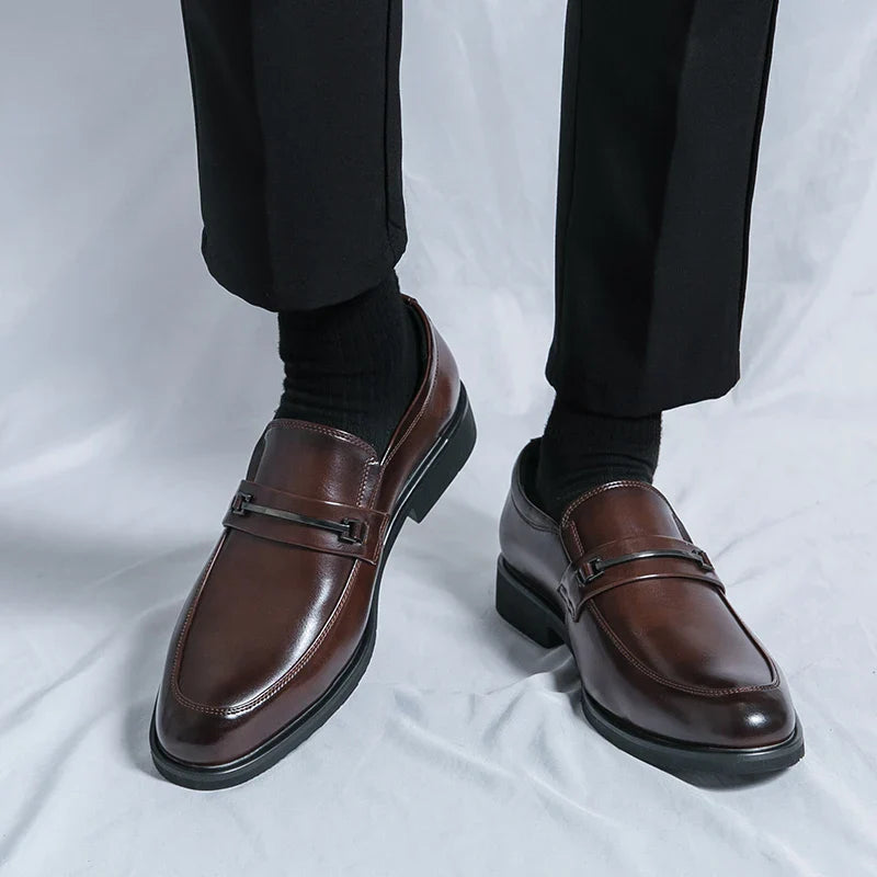 Men's Apron Toe Loafers