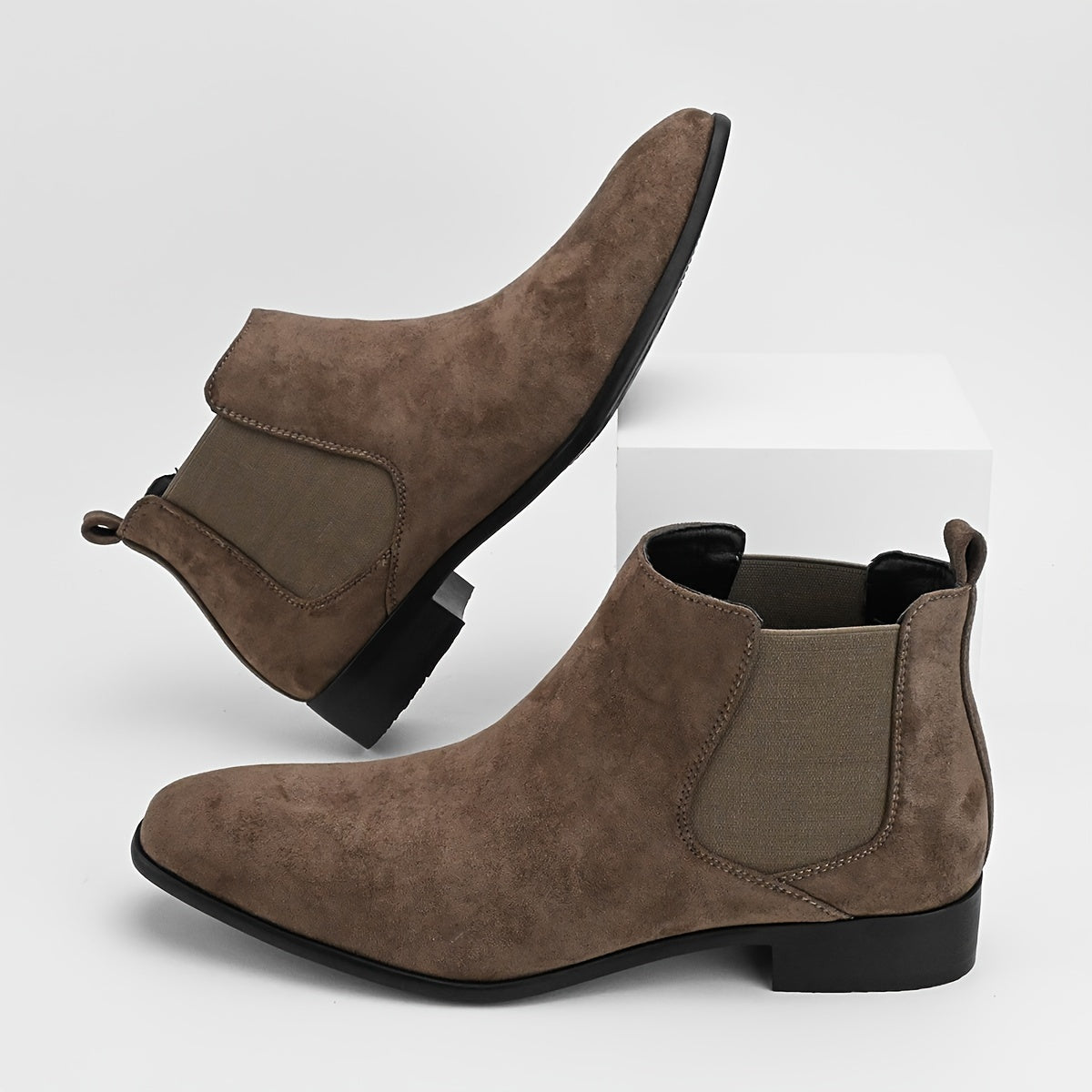 Men's Plain Toe Chelsea Boots