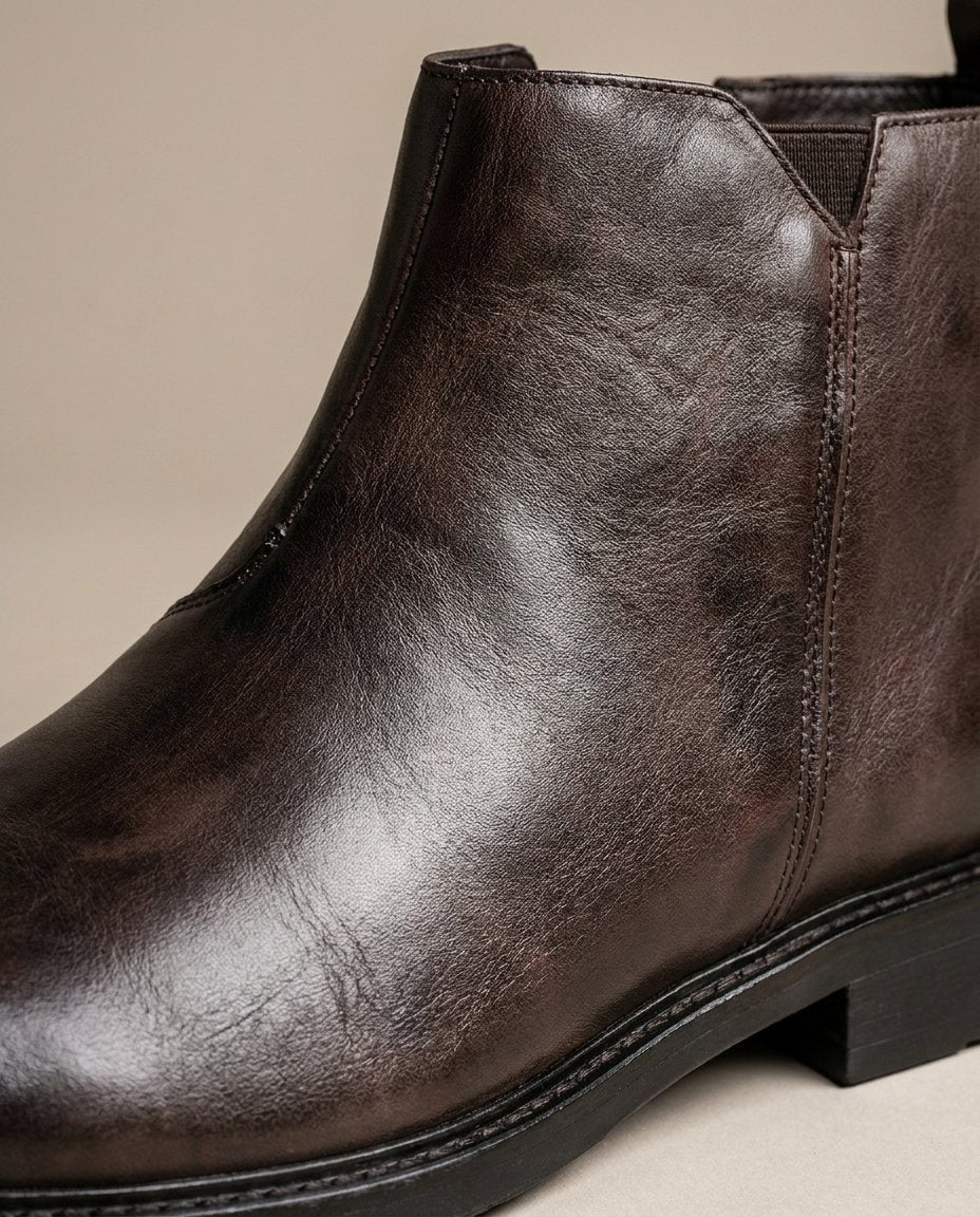 Men's Classic Chelsea Boots
