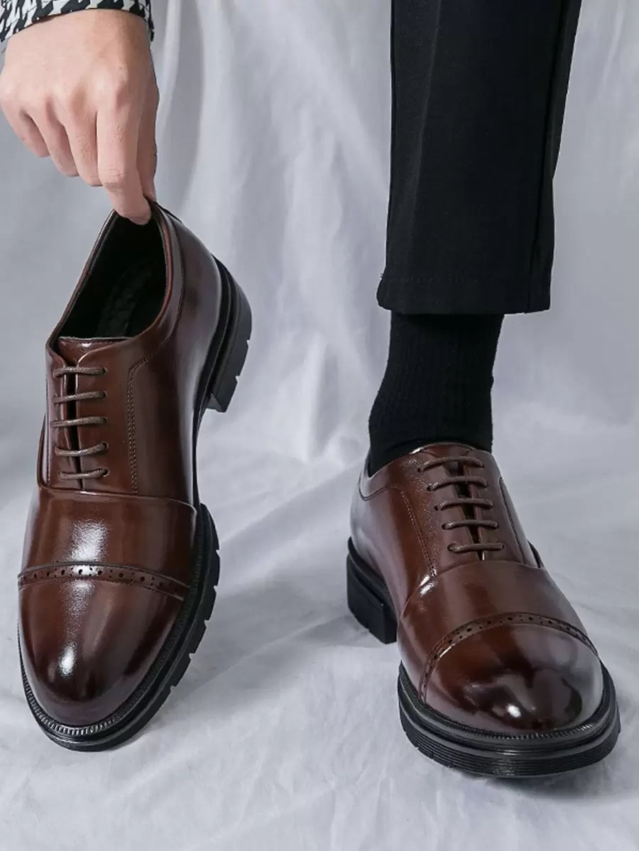 Men's Classic Oxford Shoes