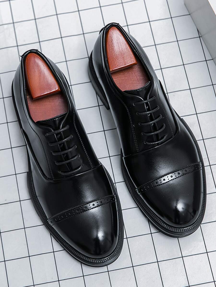 Men's Classic Oxford Shoes