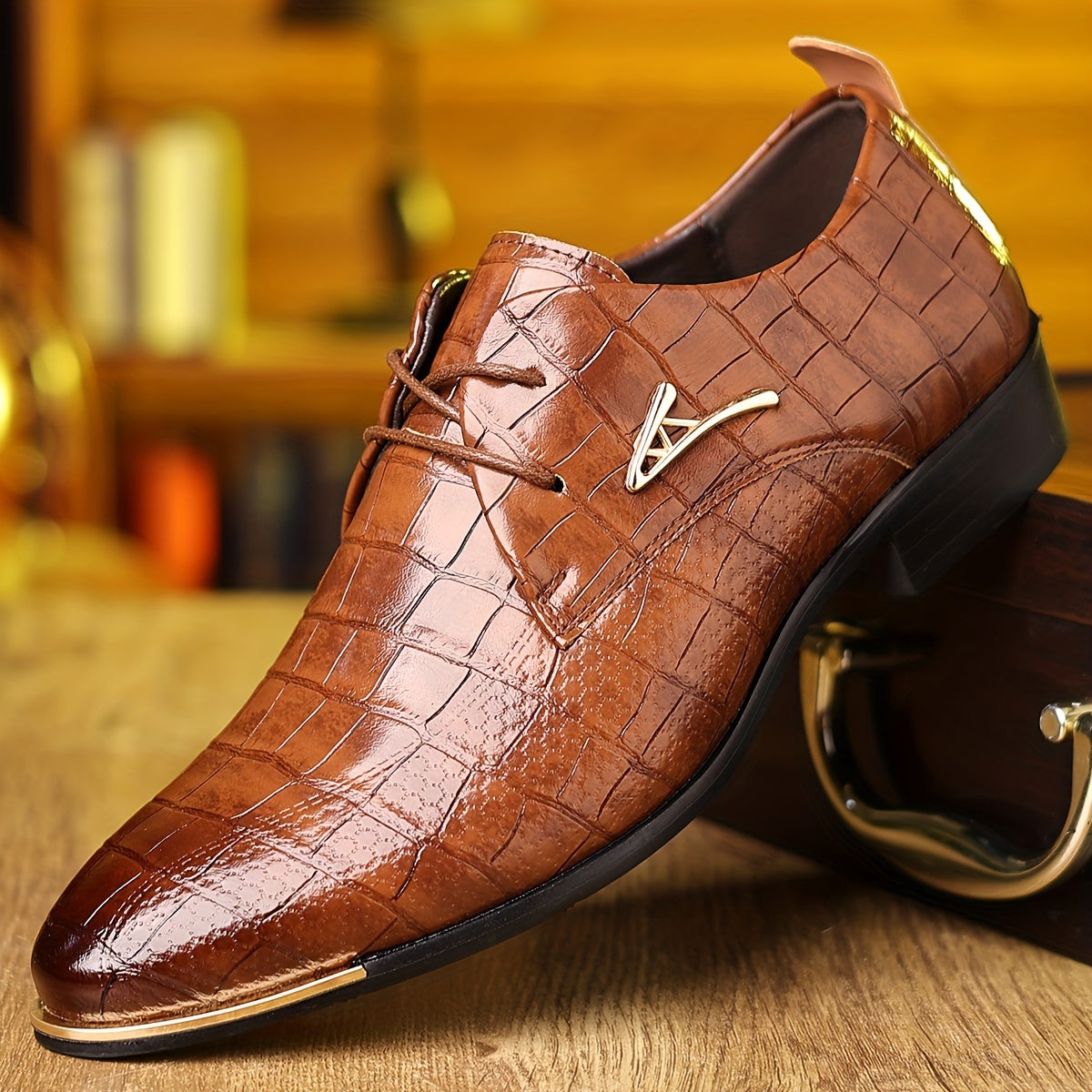 Men's Croc-Embossed Derby Shoes