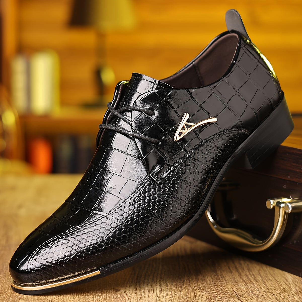 Men's Croc-Embossed Derby Shoes