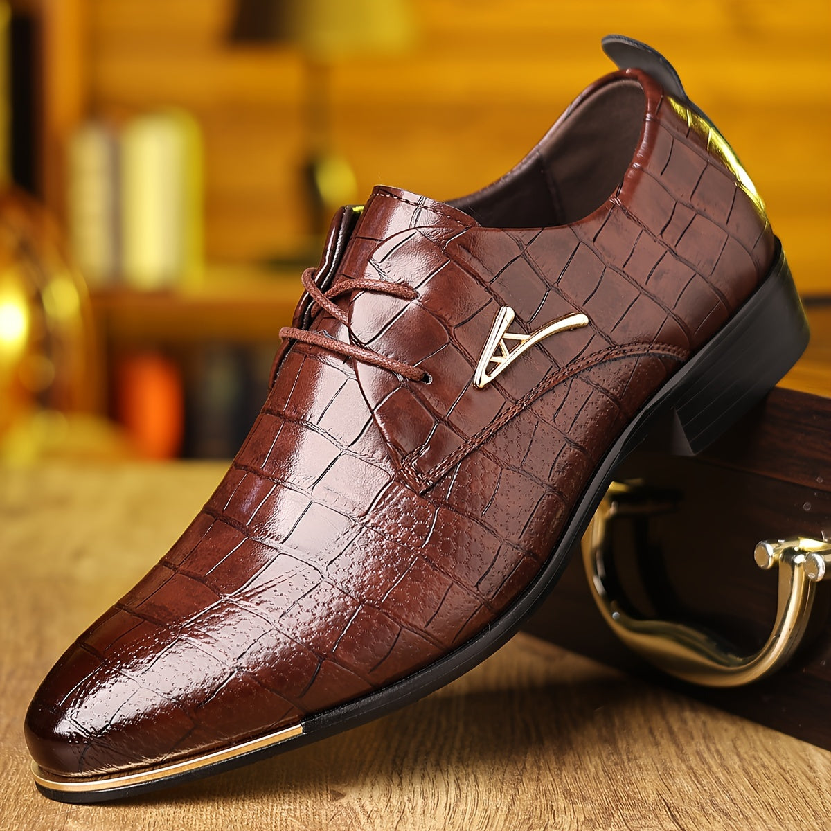 Men's Croc-Embossed Derby Shoes