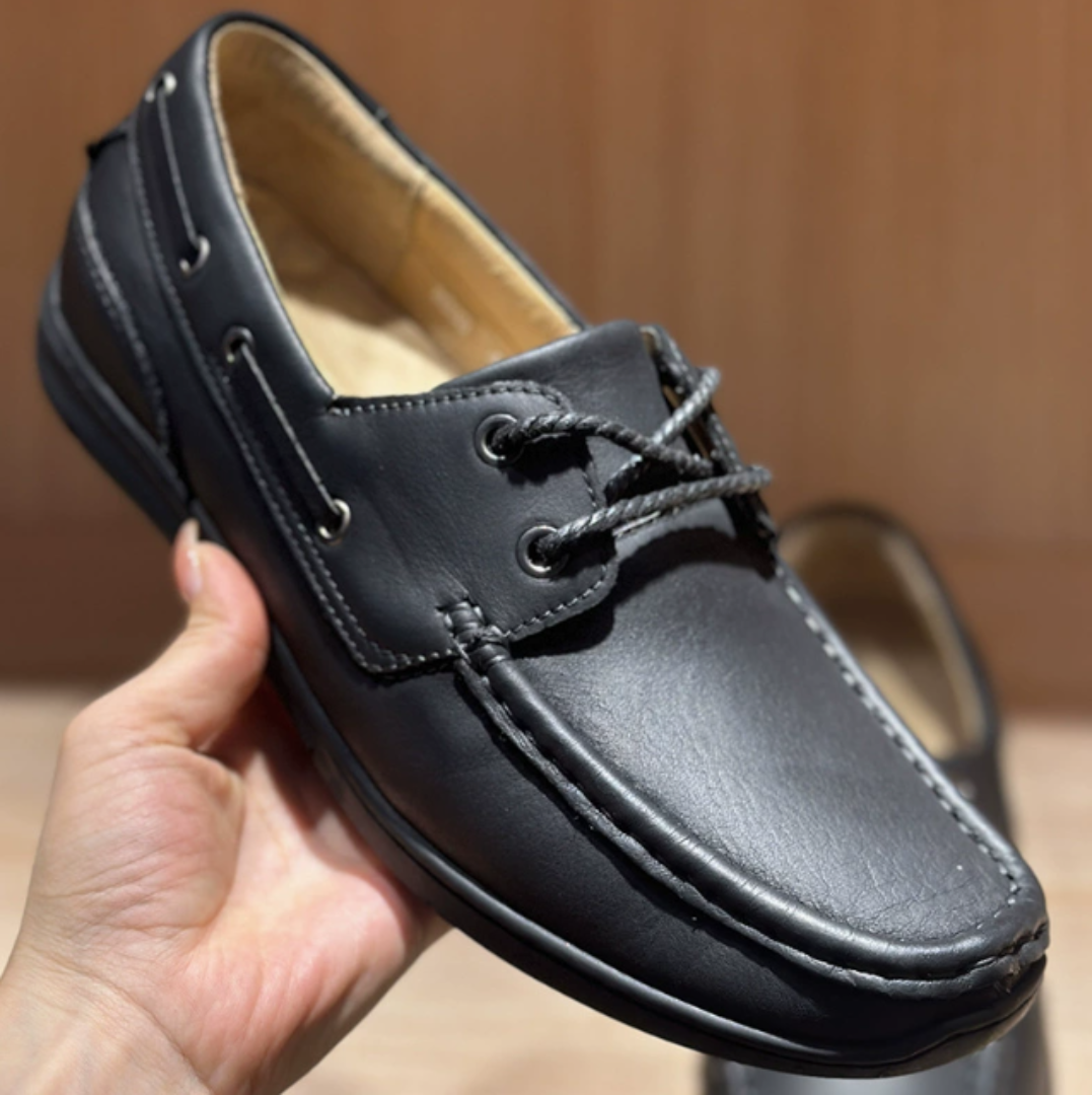 Men's Lace-Up Boat Shoes
