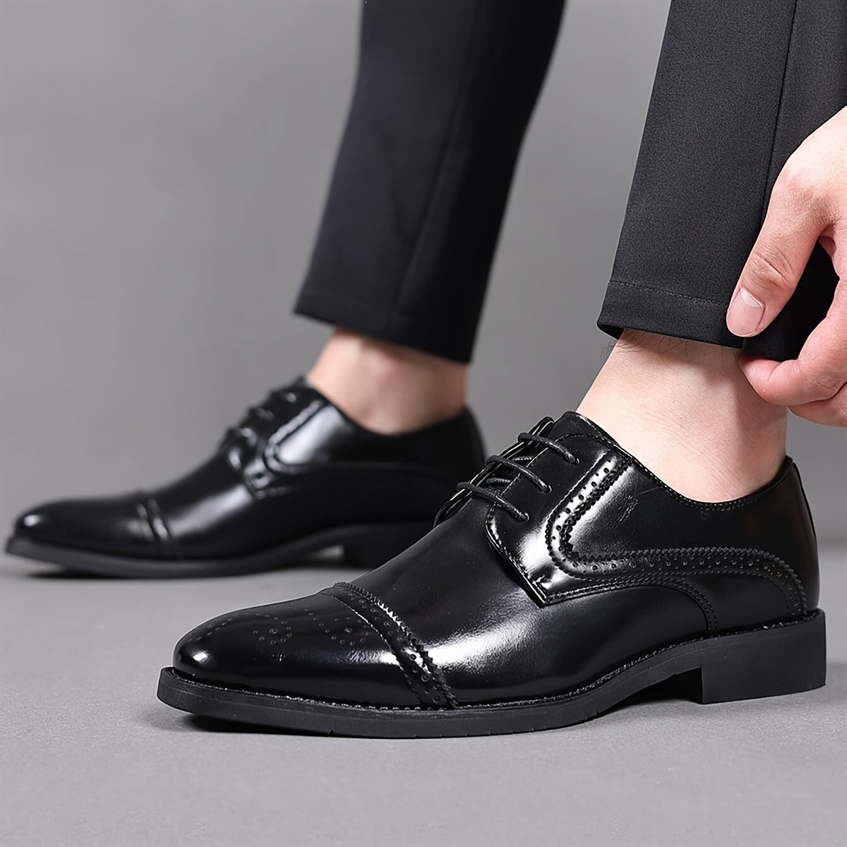 Men's Lace-Up Cap Toe Oxford Shoes