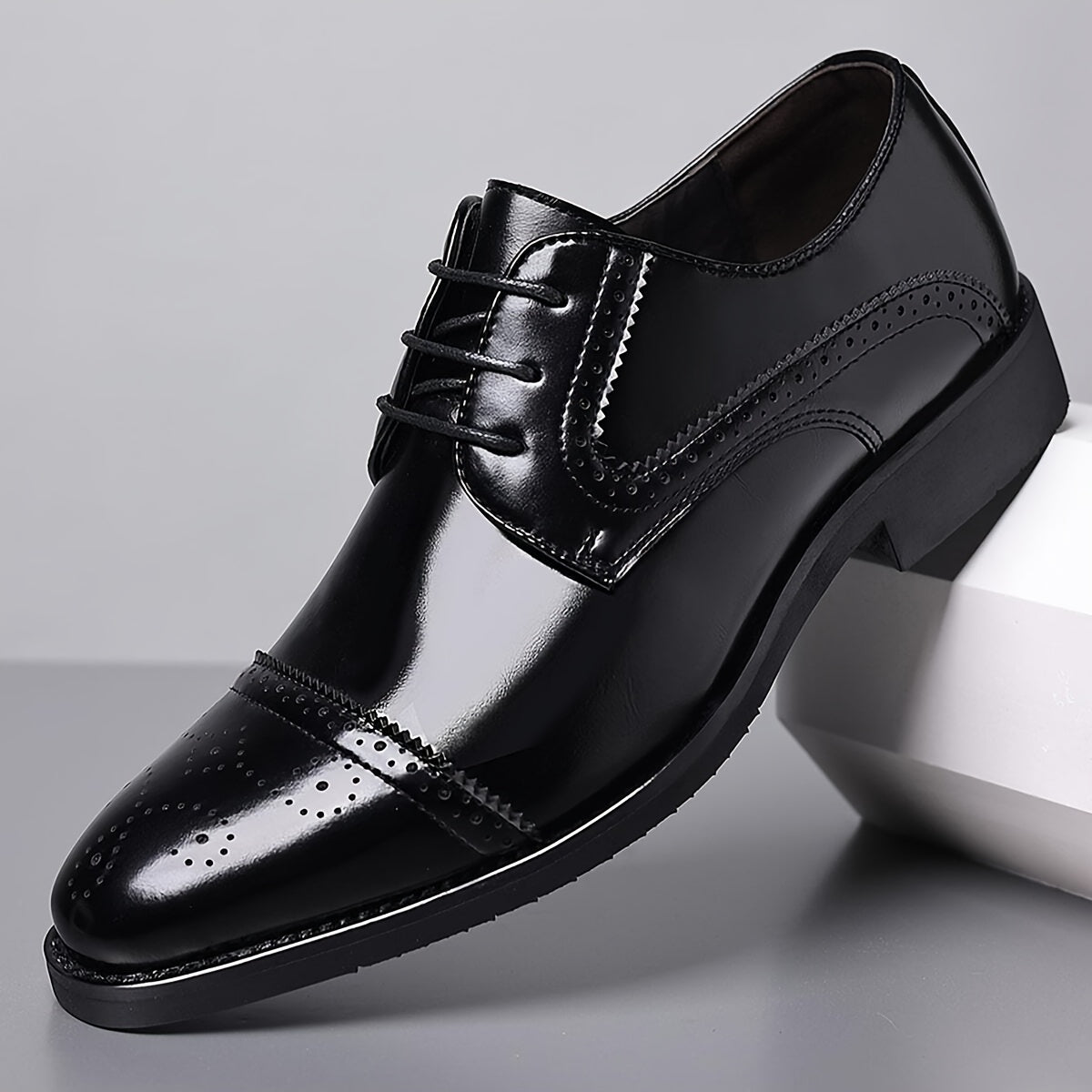 Men's Lace-Up Cap Toe Oxford Shoes