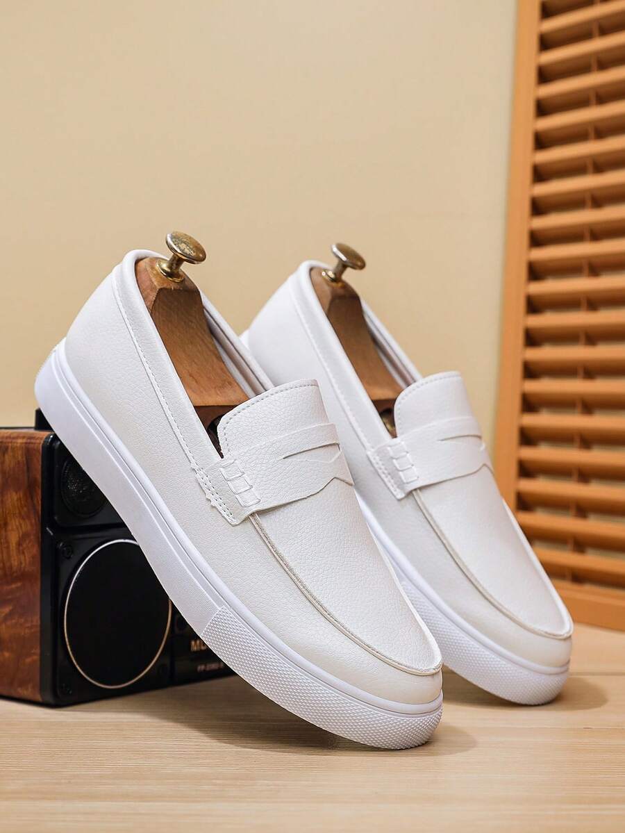 Men's Low-Top Penny Loafers