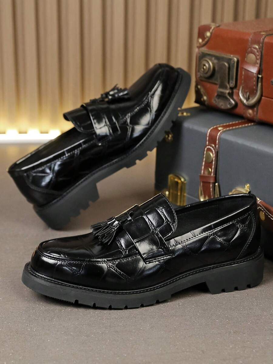 Men's Lug Sole Tassel Loafers