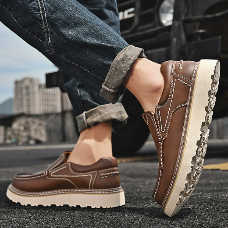 Men's Moc Toe Slip-On Loafers