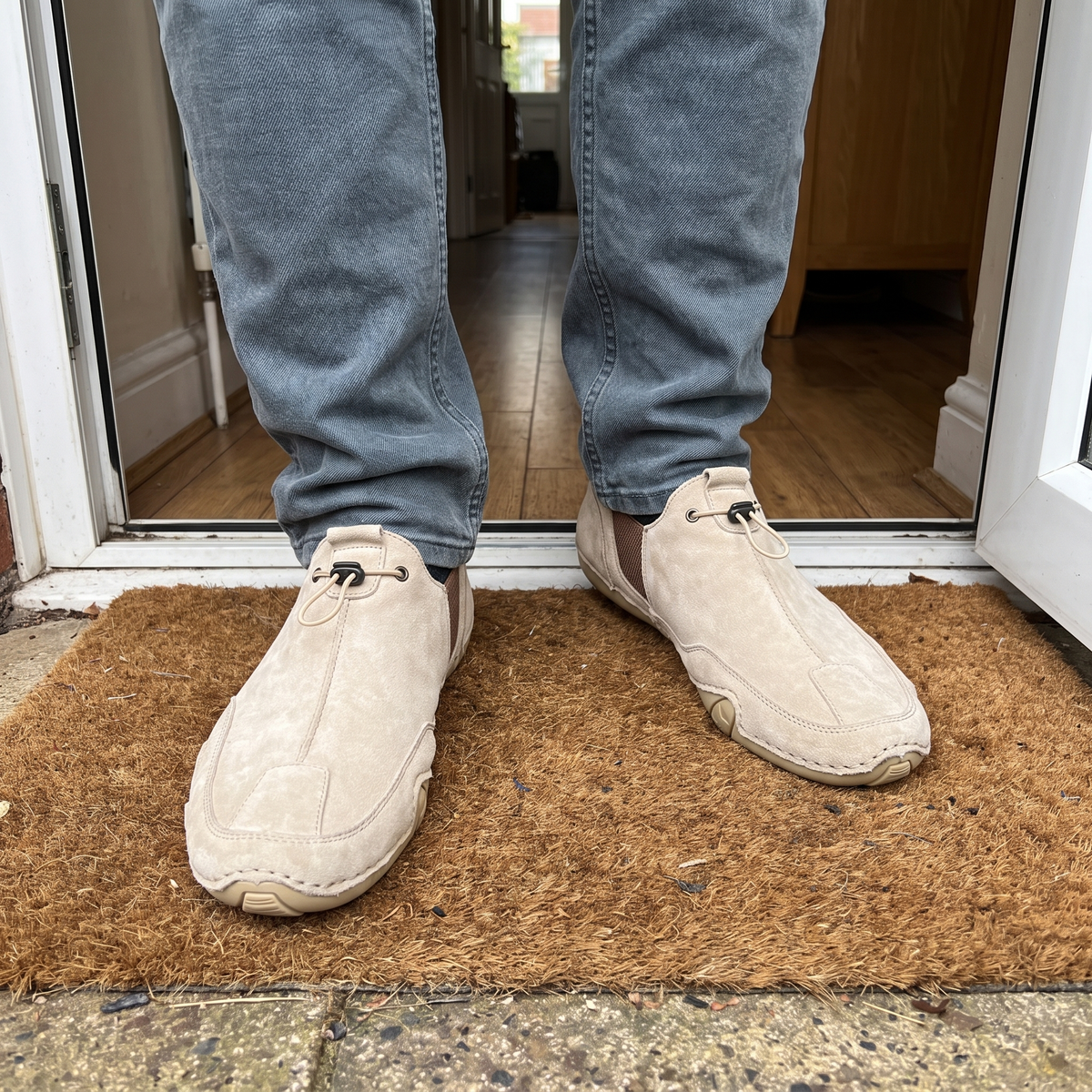 Men's Moc Toe Slip-On Shoes