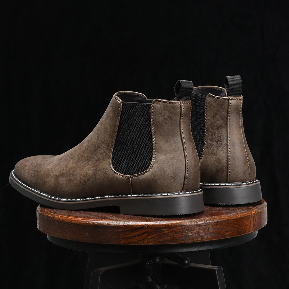 Men's Leather Plain Toe Chelsea Boots