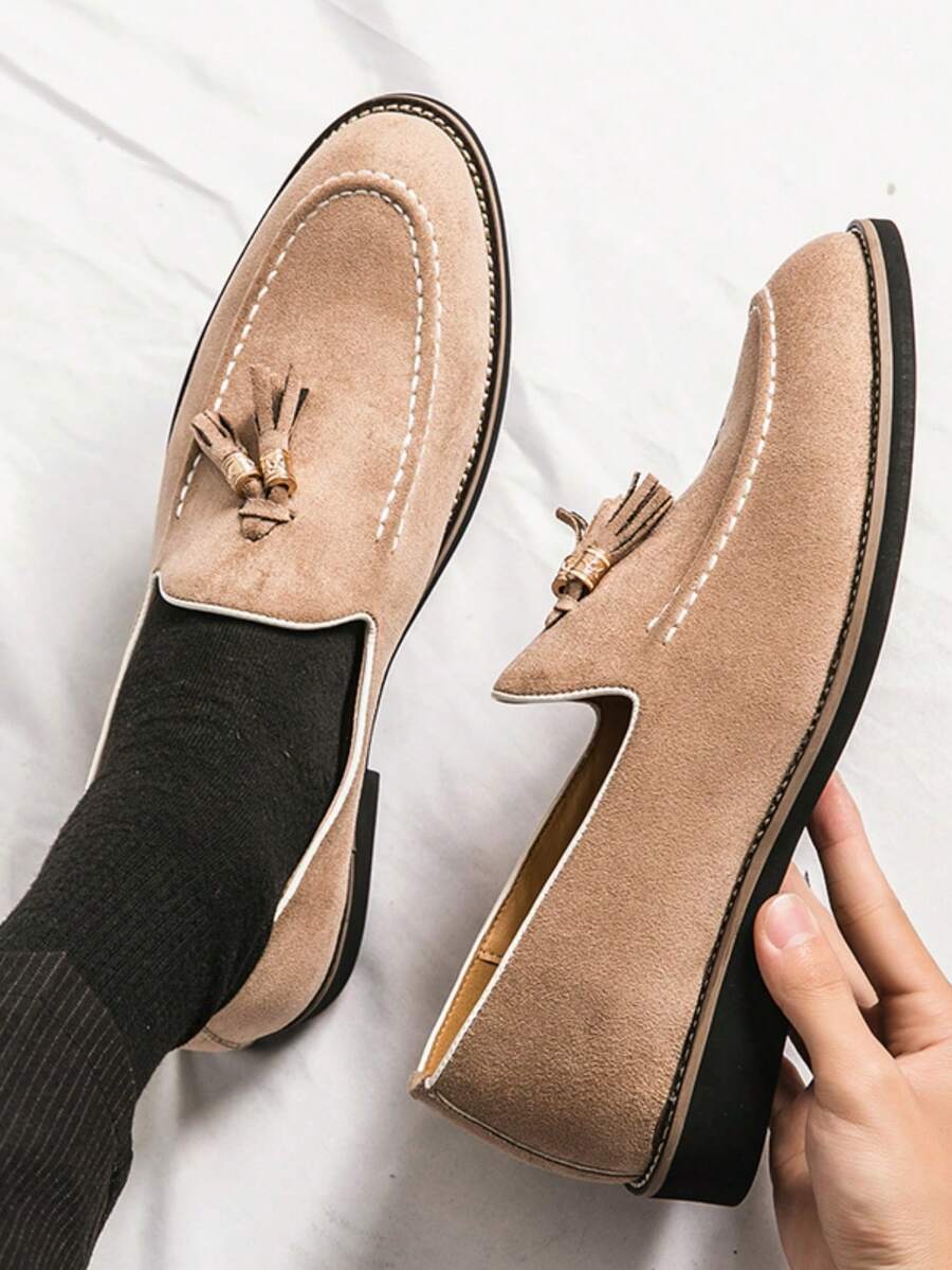 Men's Tassel Moc Toe Loafers