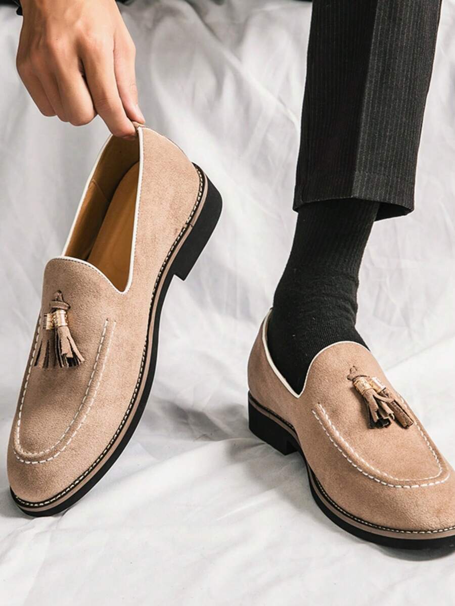 Men's Tassel Moc Toe Loafers