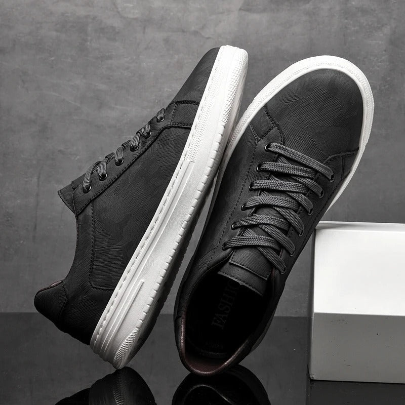 Men's Textured Court Sneakers