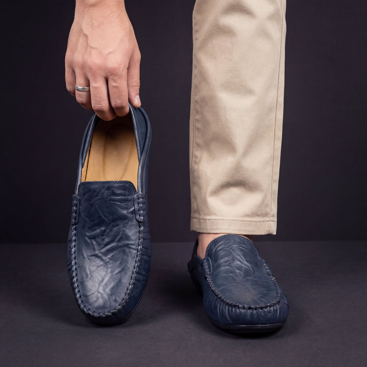 Men's Textured Leather Moccasins