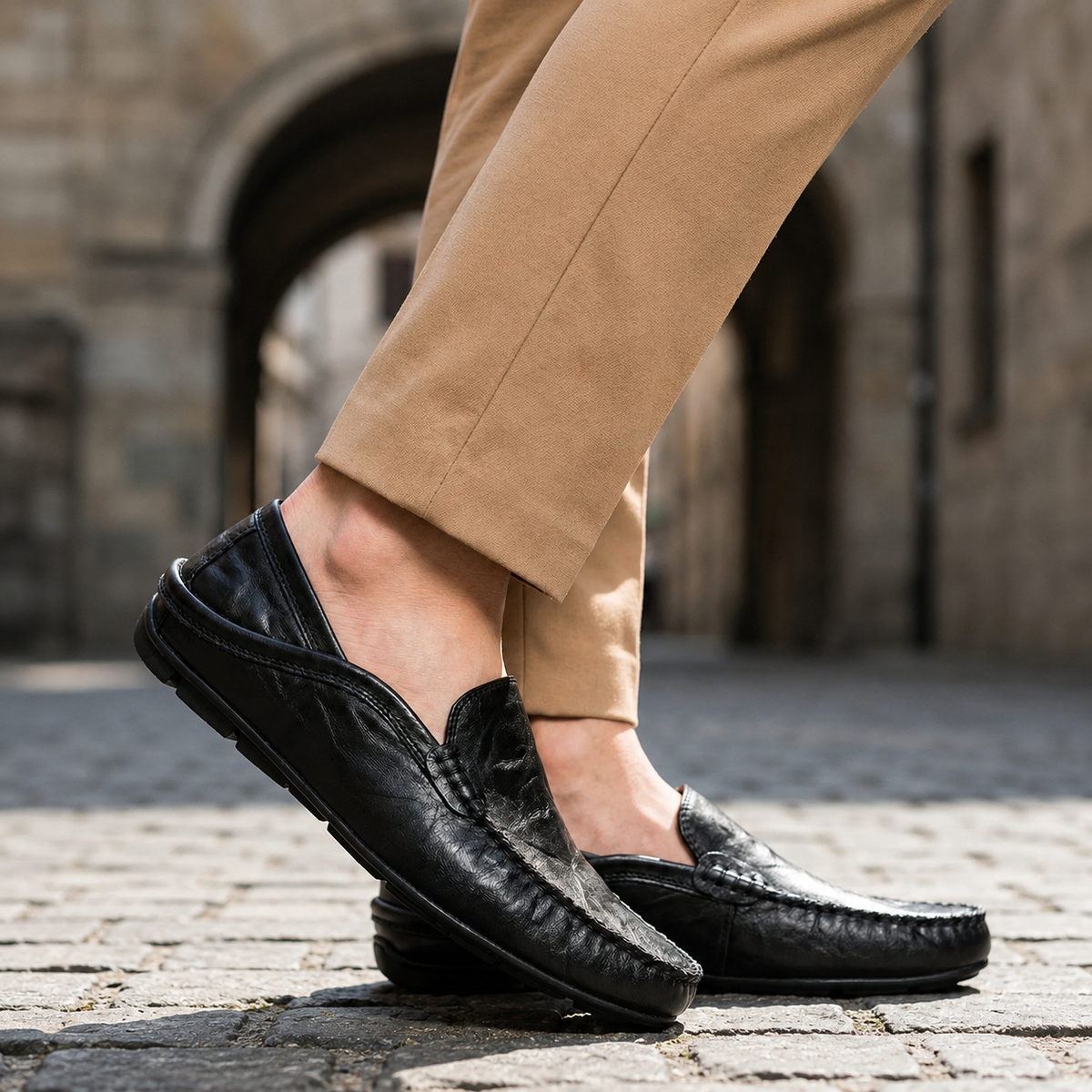 Men's Textured Leather Moccasins